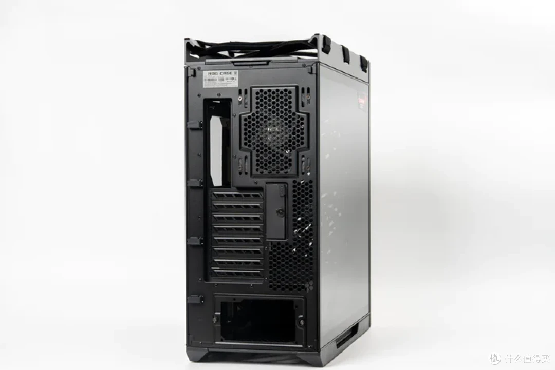 太阳神焕新版+华硕 ROG X870E APEX+索泰 5090D SOLID 装机分享