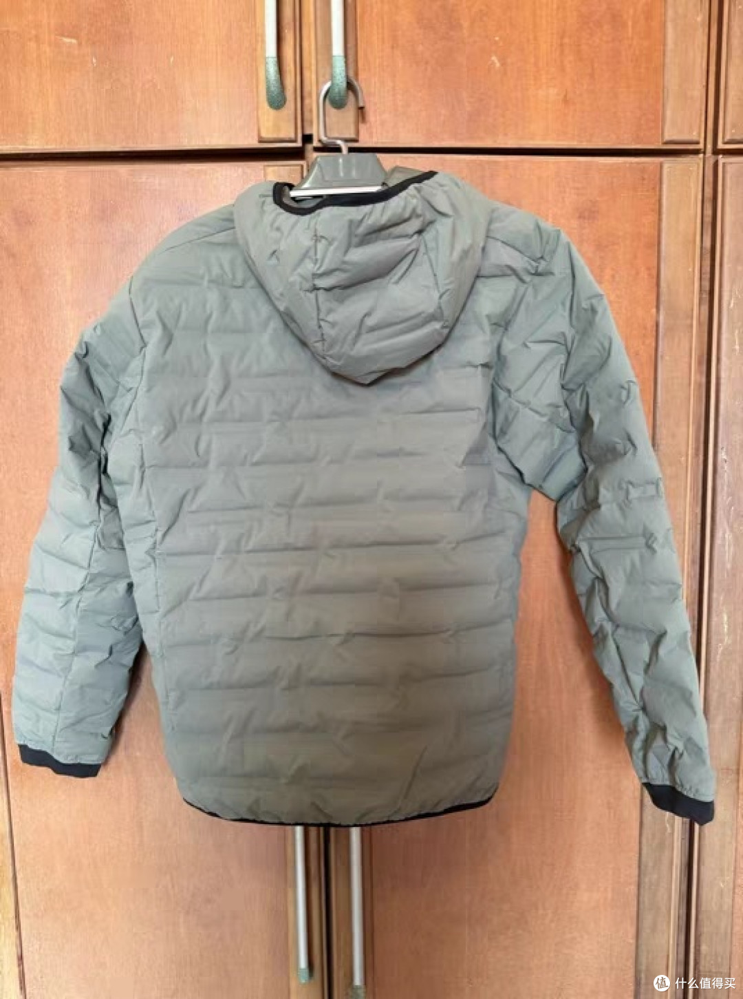 蕉内羽绒服以科技赋能设计,重新定义了冬季保暖体验