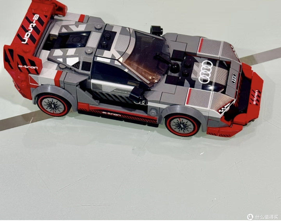 乐高奥迪S1 E-TRON QUATTRO细节还原