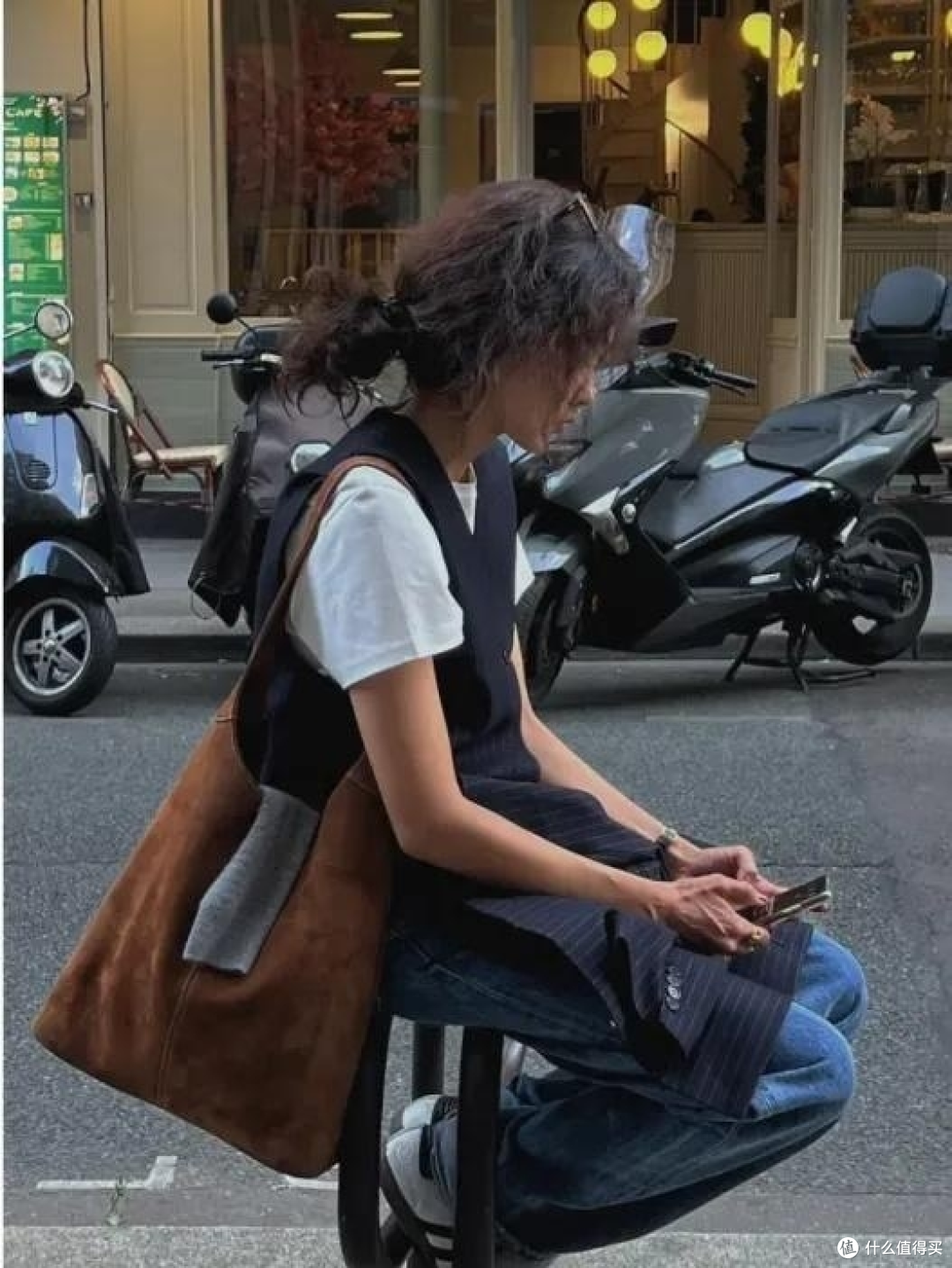 小马甲:夏末初秋的时尚利器