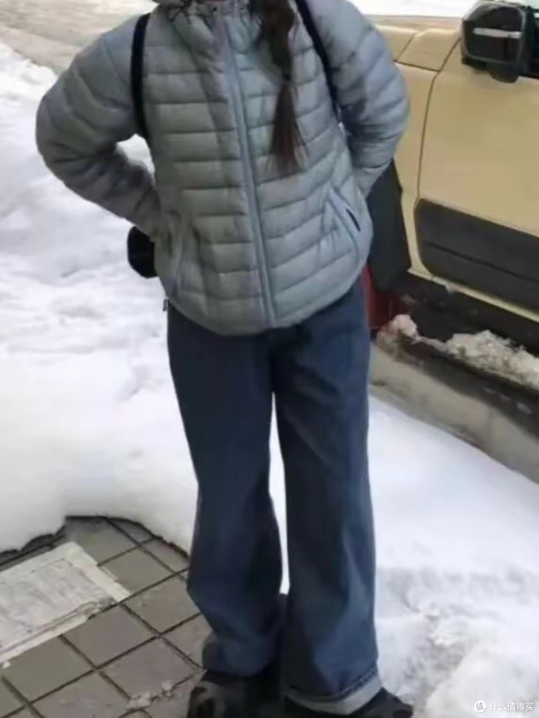 秋冬流行排骨羽绒服搭配指南