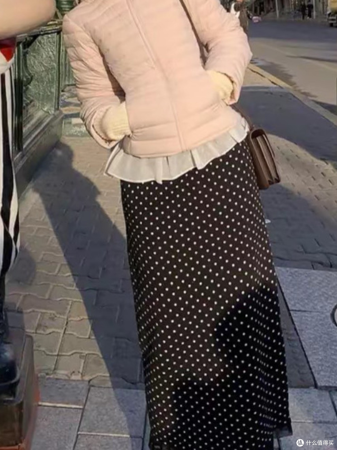 秋冬流行排骨羽绒服搭配指南