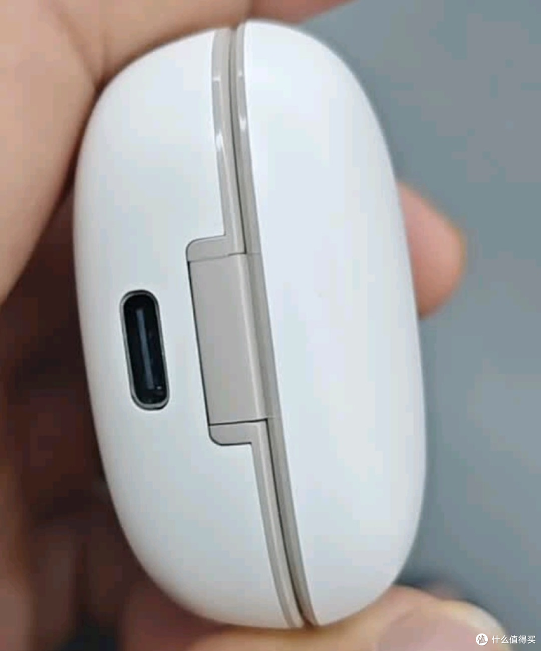 蛇圣小悠2025新款柏林之声耳机