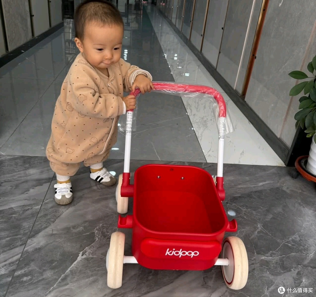 宝妈亲测！Kidpop学步车，给娃学步的安心之选