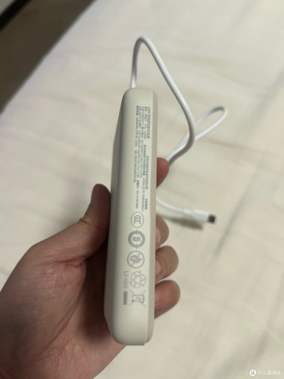 10000mAh充电宝,解决旅行焦虑