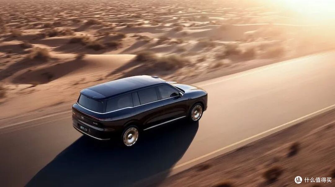 智己 LS9 上市，35 万级旗舰 SUV 卷疯了