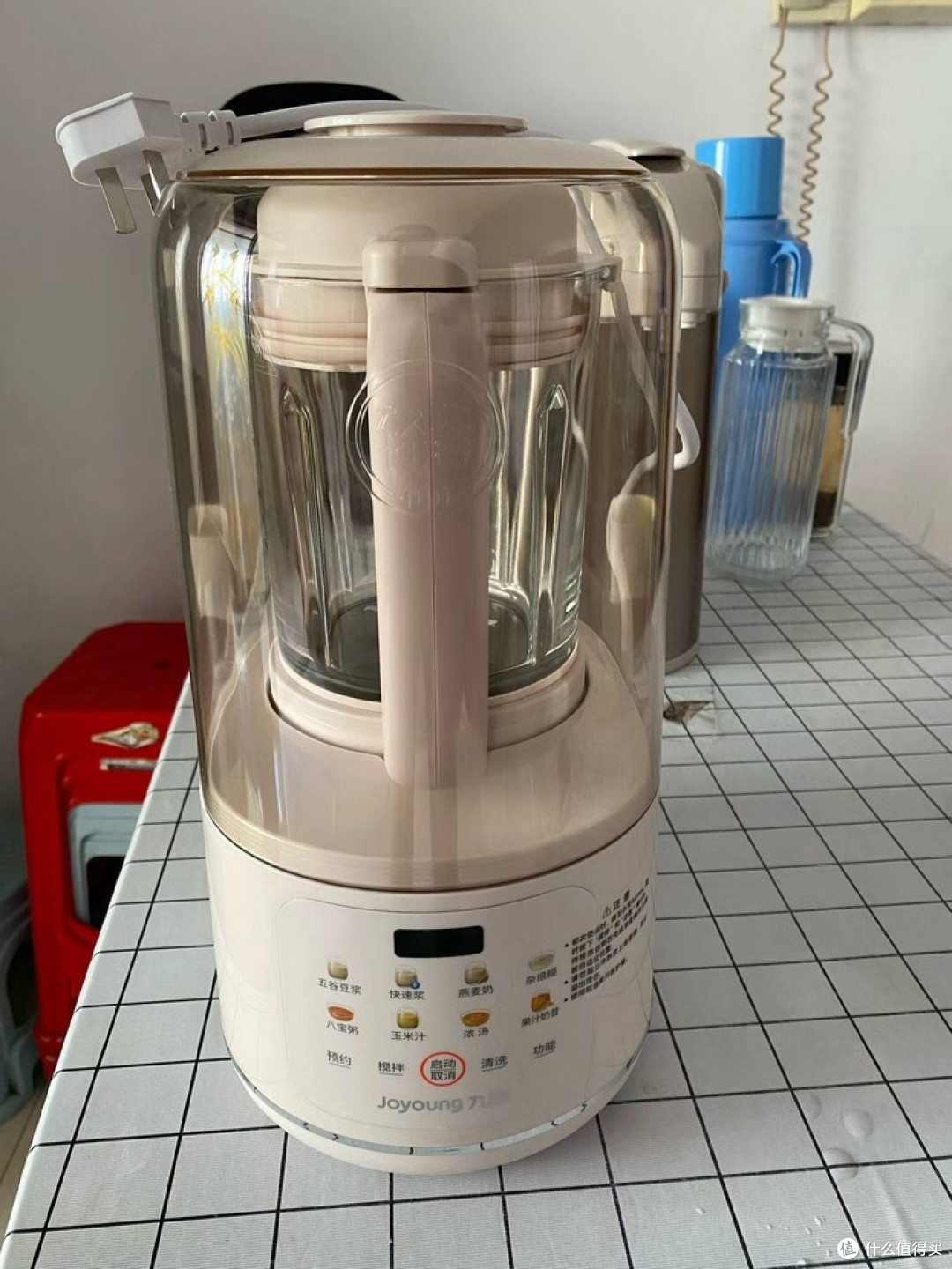 破壁机外罩防溅设计解析