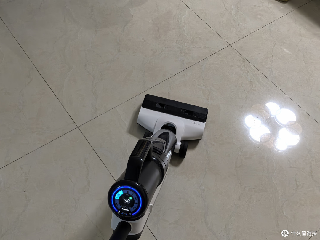 什么家电,能让60岁资深美女开心一整天?
