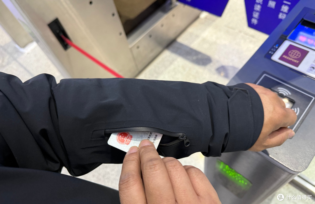 初冬出行全能外套：天石鹅铠甲P棉冲锋衣G453分享