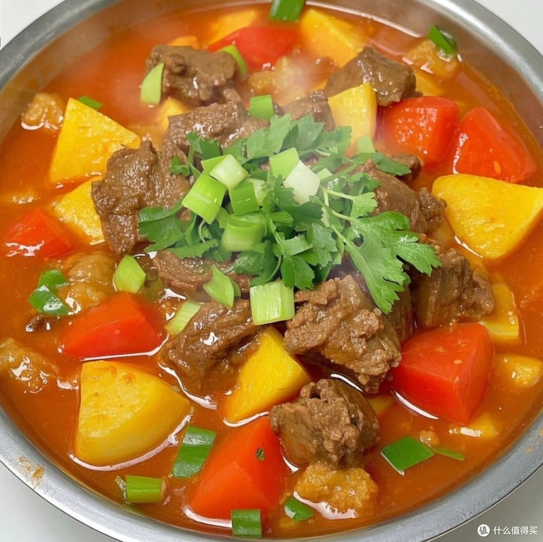 番茄土豆炖牛腩:酸甜鲜香超下饭,软烂入味暖身心