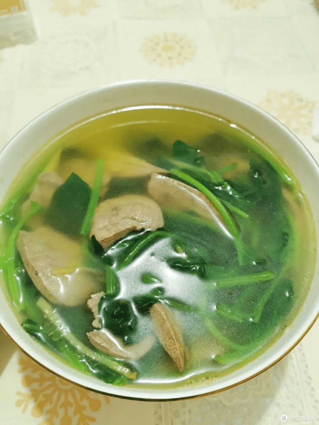 美食大赏,猪肝菠菜汤的家常做法