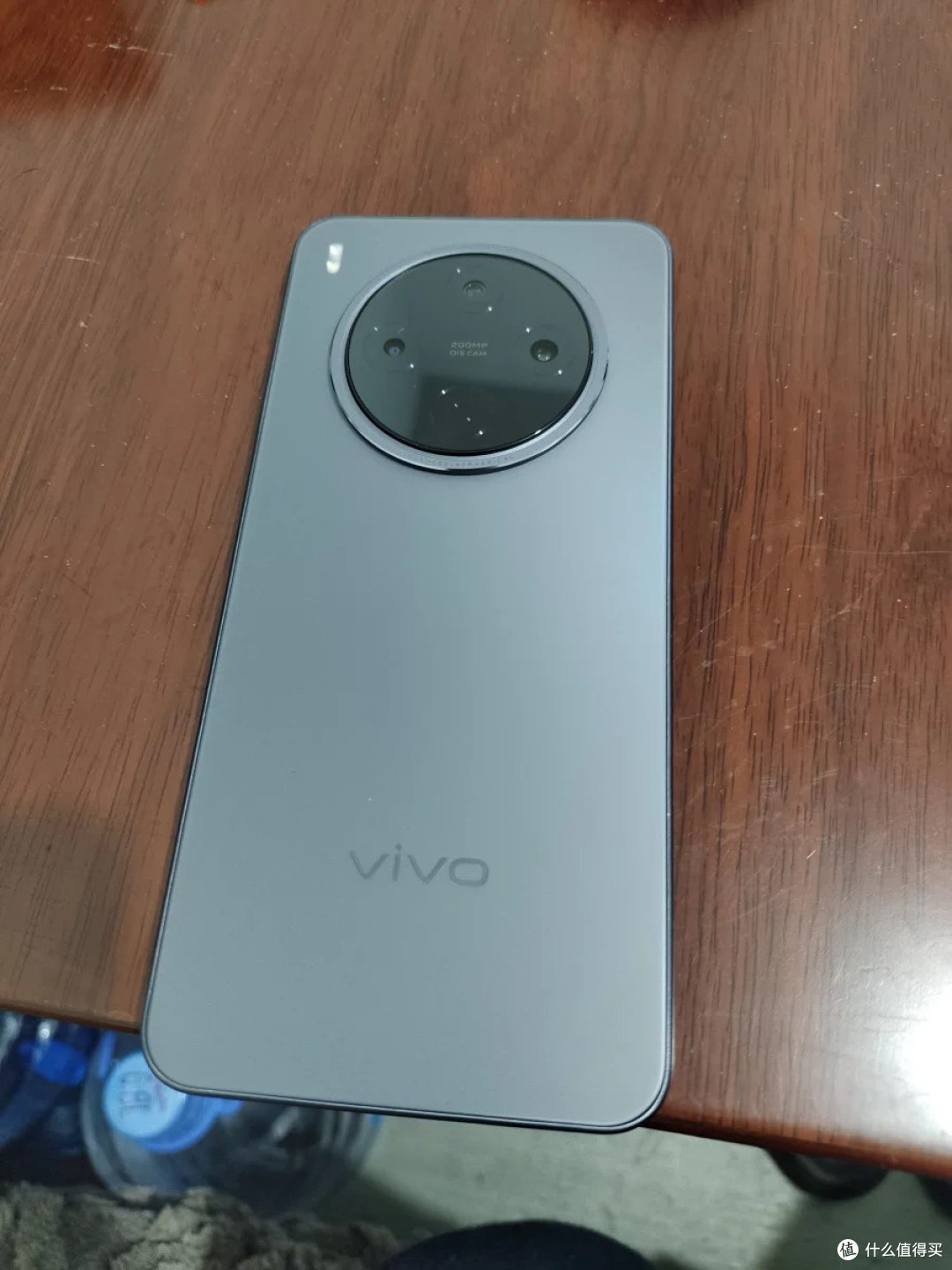 中端机卷王来了！vivo Y500 Pro 2亿像素+7000mAh，1799元卖爆？