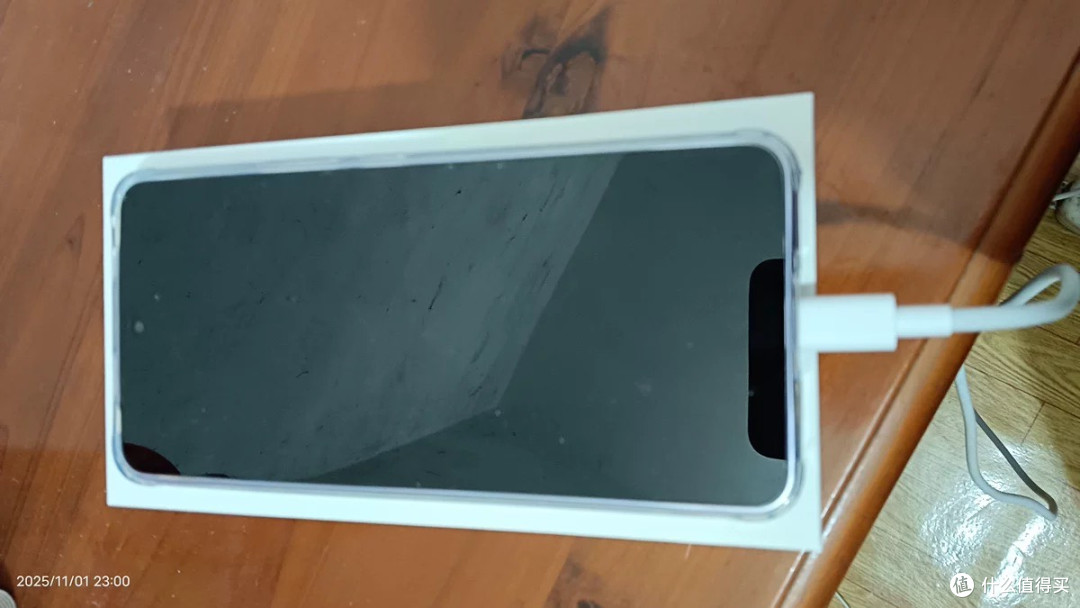 中端机卷王来了！vivo Y500 Pro 2亿像素+7000mAh，1799元卖爆？