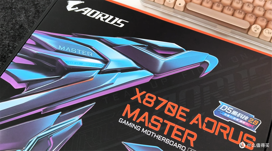 稳稳的一线旗舰主板！技嘉X870E超级雕全面评测：这用料有点感人