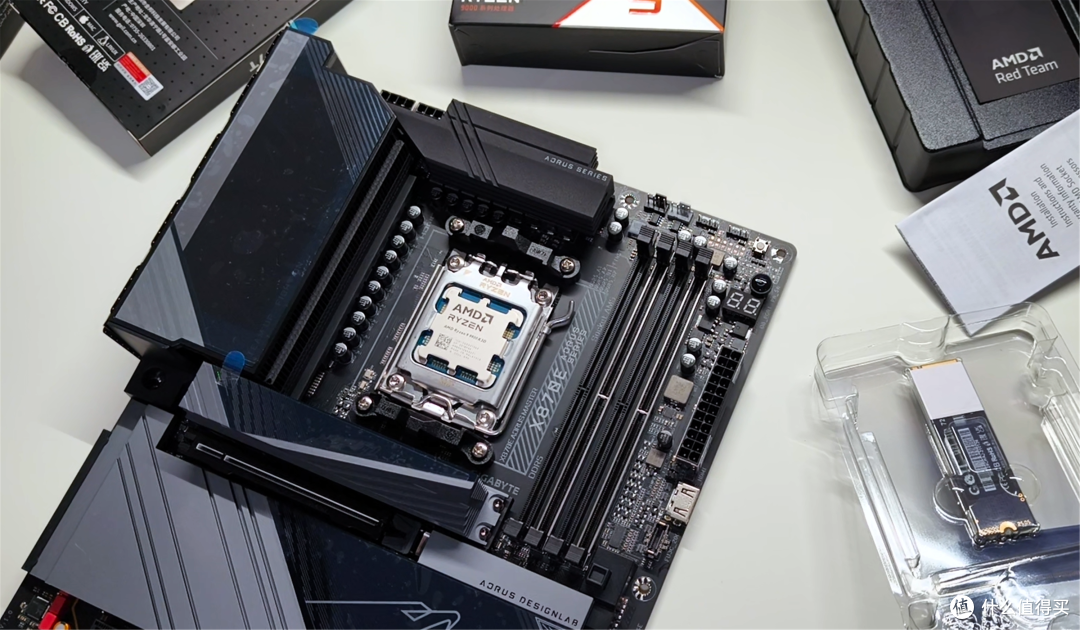 稳稳的一线旗舰主板！技嘉X870E超级雕全面评测：这用料有点感人