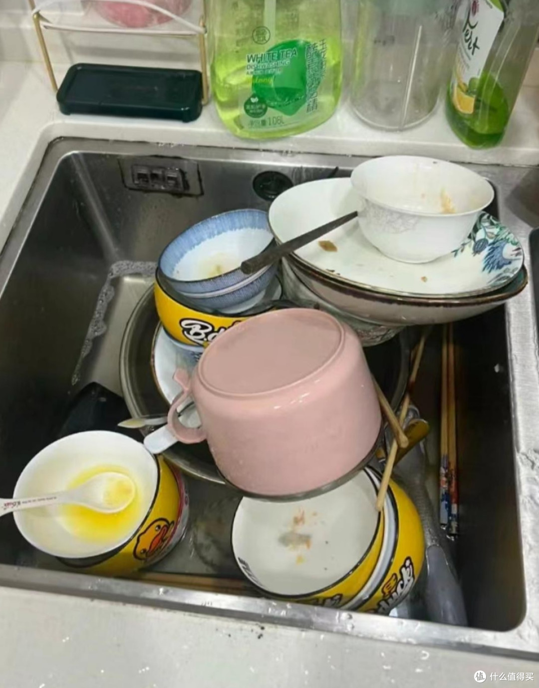 洗碗不规范,等于在“吃毒”。这5种洗碗坏习惯,一定要改掉!
