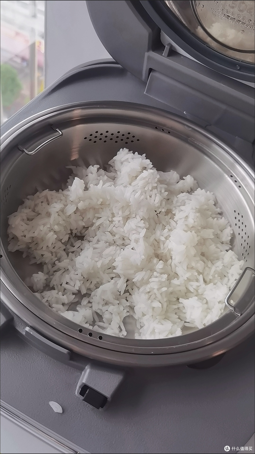 双十一闭眼冲!美的赤炎纯钛电饭煲,健康米饭吃出家的香