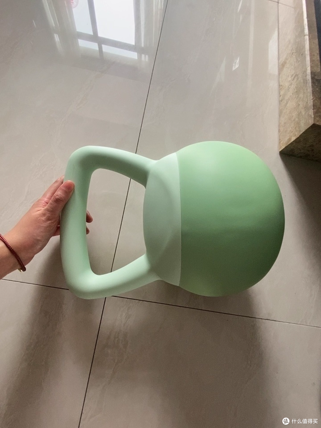 宝妈福音！Keep 软壶铃带娃间隙练，不磕娃超安全​
