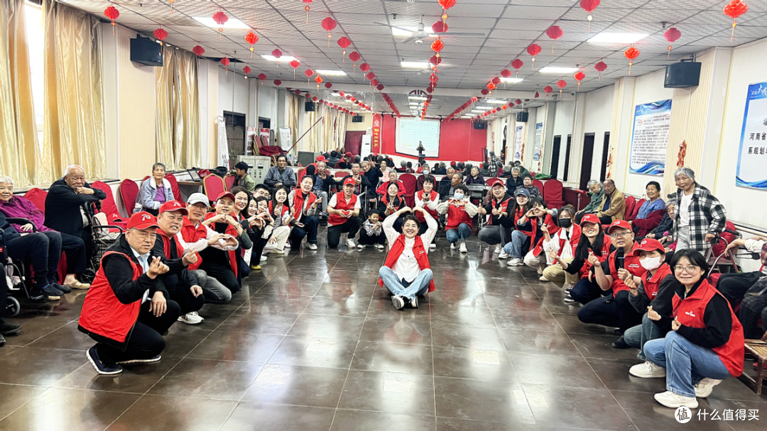 妃她集团开展 “老吾老以及人之老” 敬老爱老公益活动