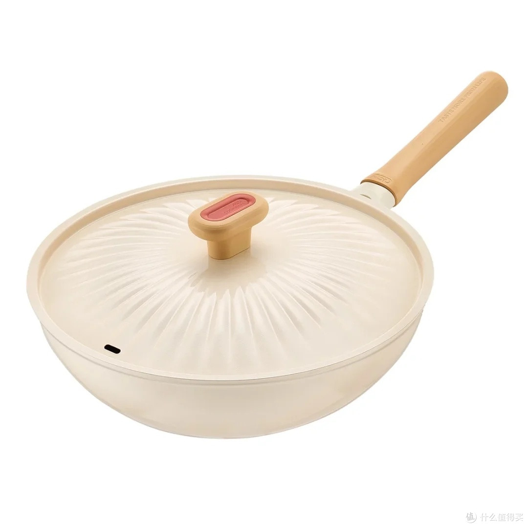 爱仕达火红芯陶瓷钛炒锅:健康烹饪新选择