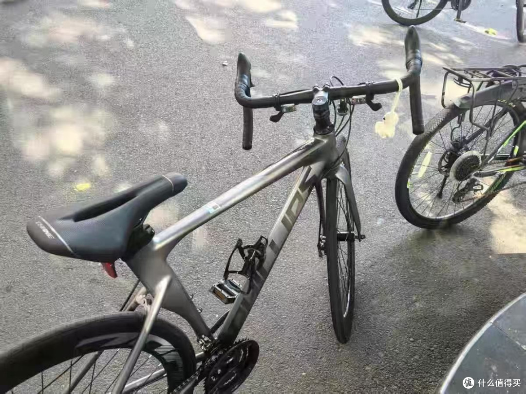 菲利普这款平把变速赛车,颜值和性能双在线