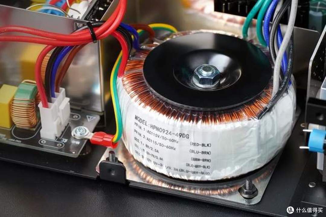 行业资讯 | 飞傲温拿WARMER R2R、BR15 R2R及TRUST线材正式上市