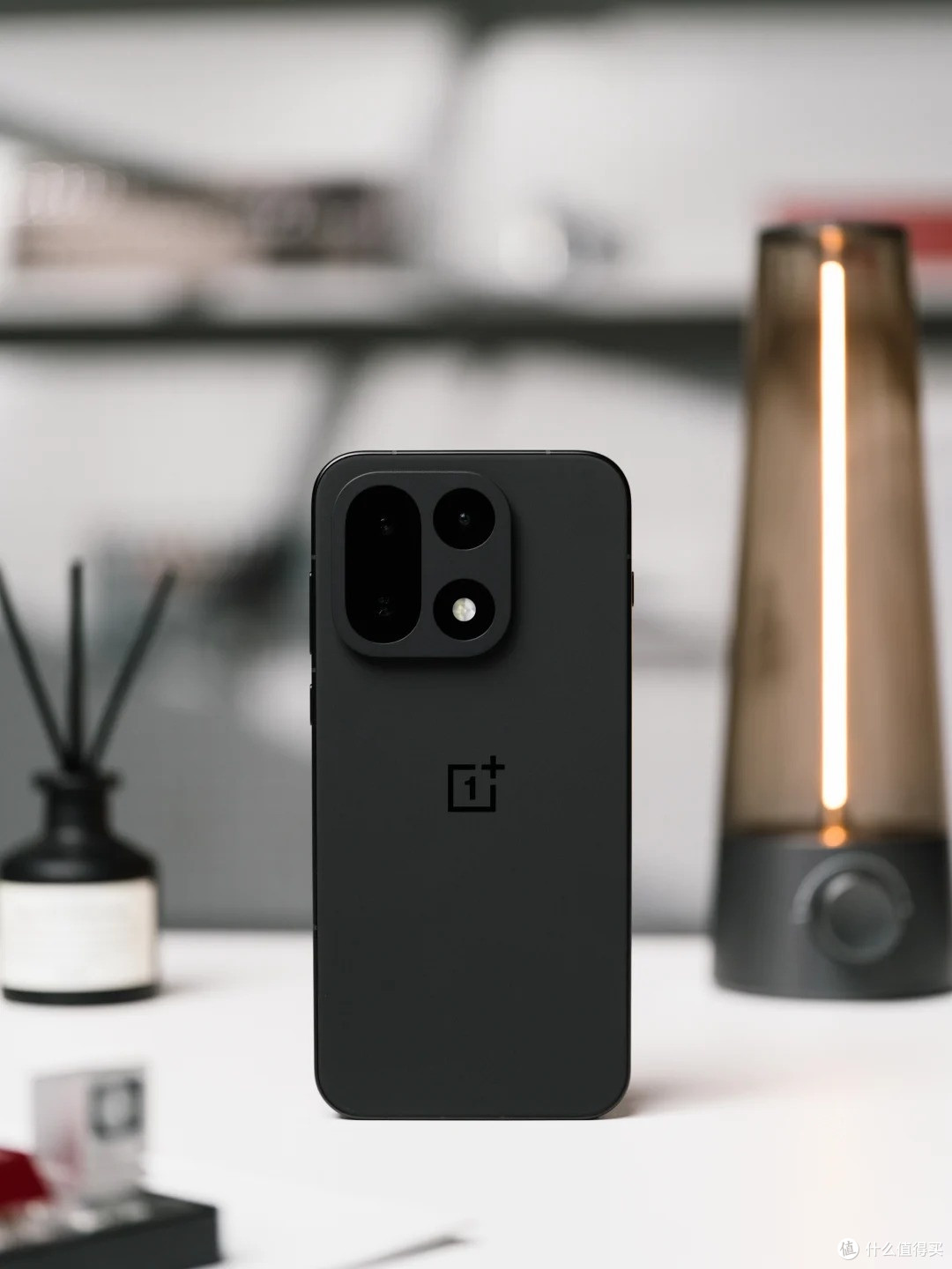 续集📱一加 15「绝对黑」｜争议再多，用着爽才是王道！