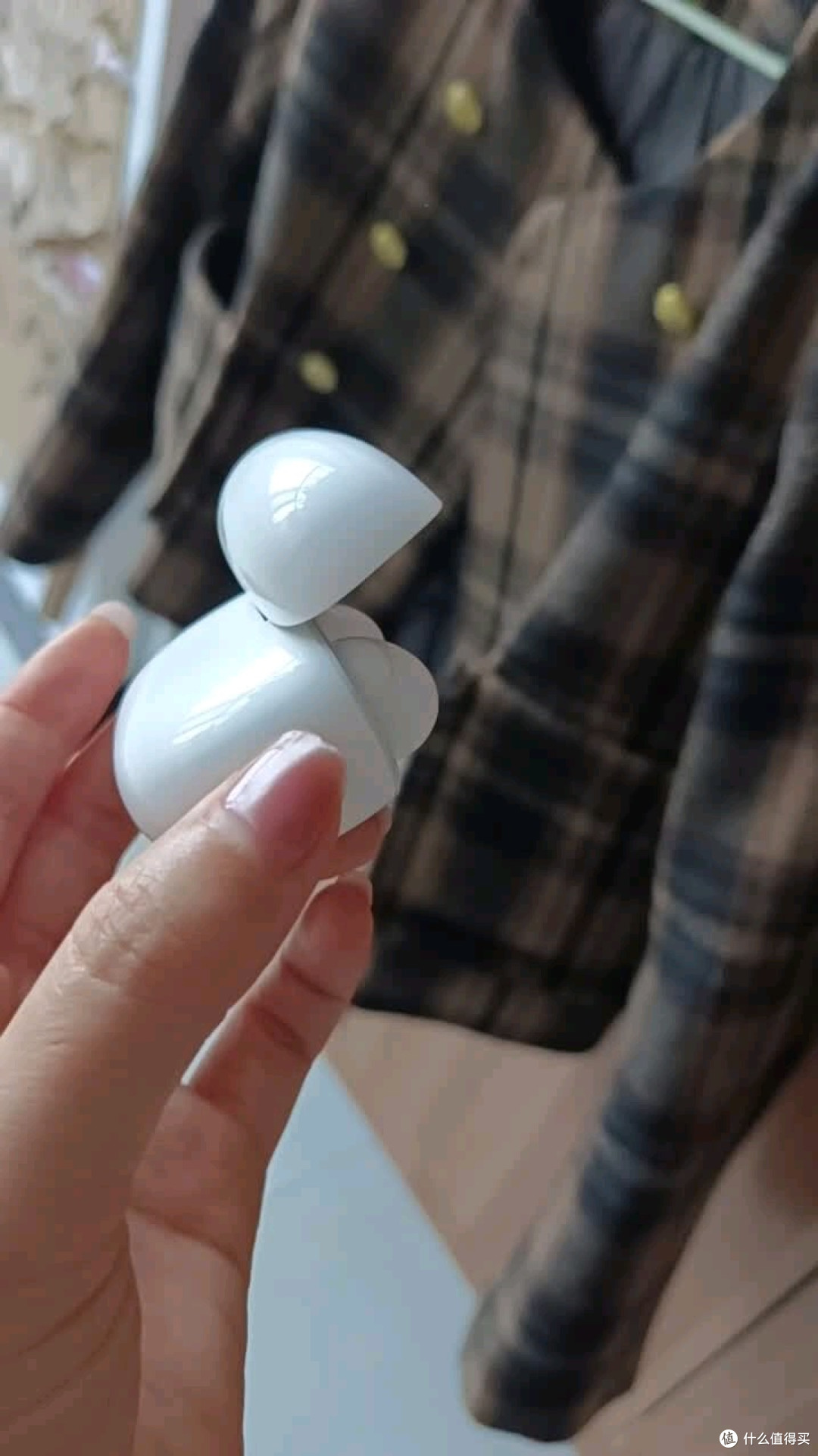 vivo TWS 3e皓白耳机:情人节实用好礼