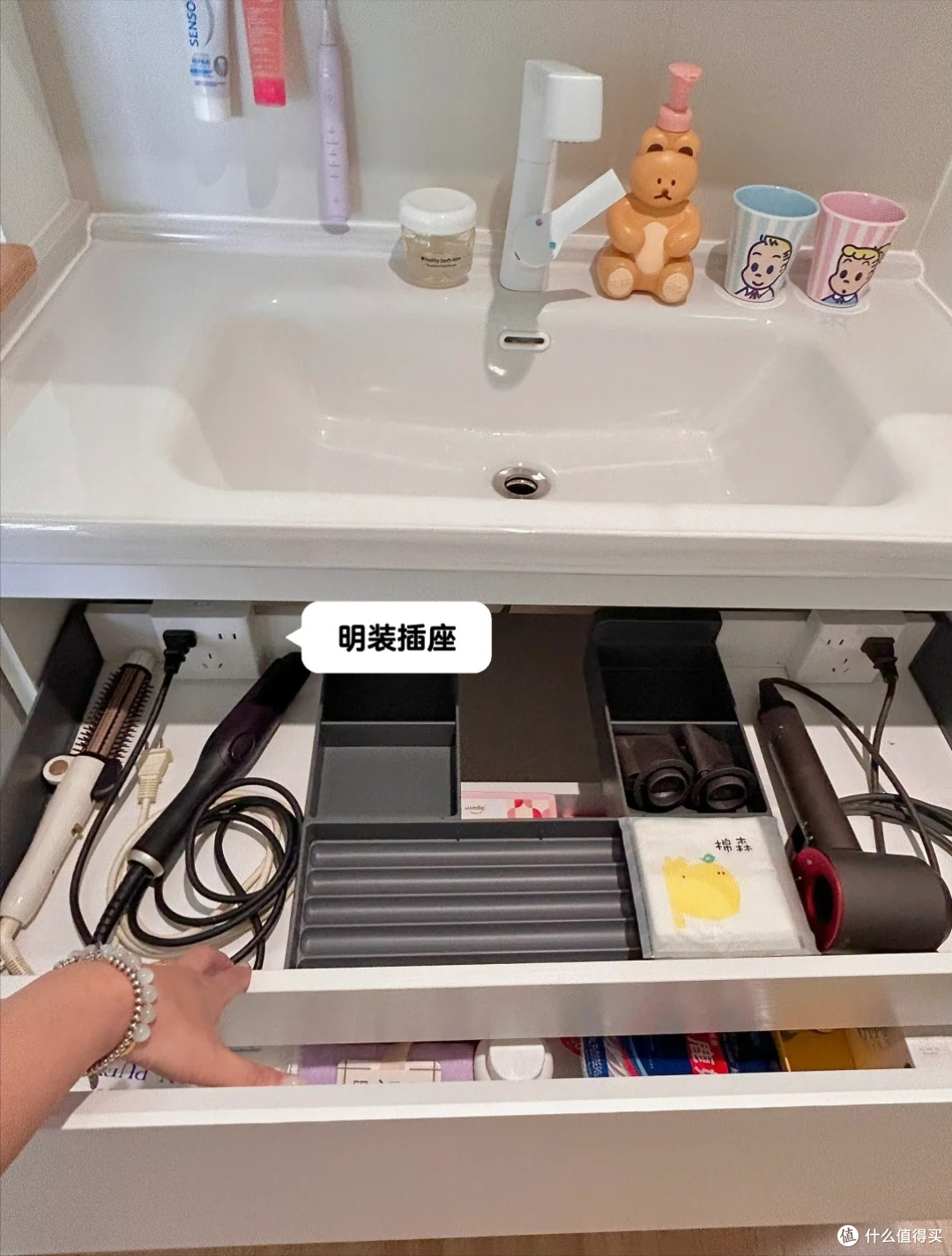 媳妇执意在这6个柜子里加上抽屉设计,入住半年,实用性超出预期