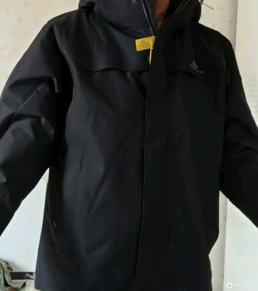 拓路者朱雀冲锋衣:防水透气兼备