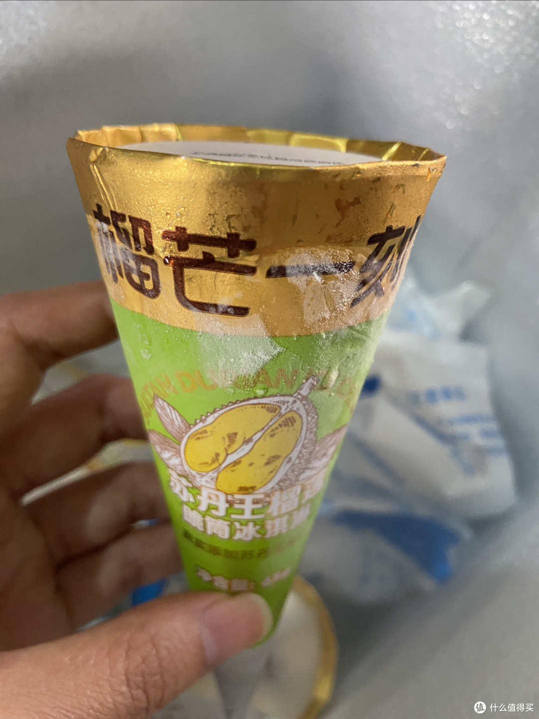 榴芒一刻苏丹王榴莲脆筒：一口坠入热带果园的冰爽狂欢。