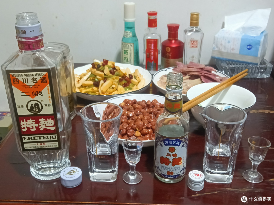双11买的二峨特曲,和花露水,泸特,舍之道,全兴樽享比划,