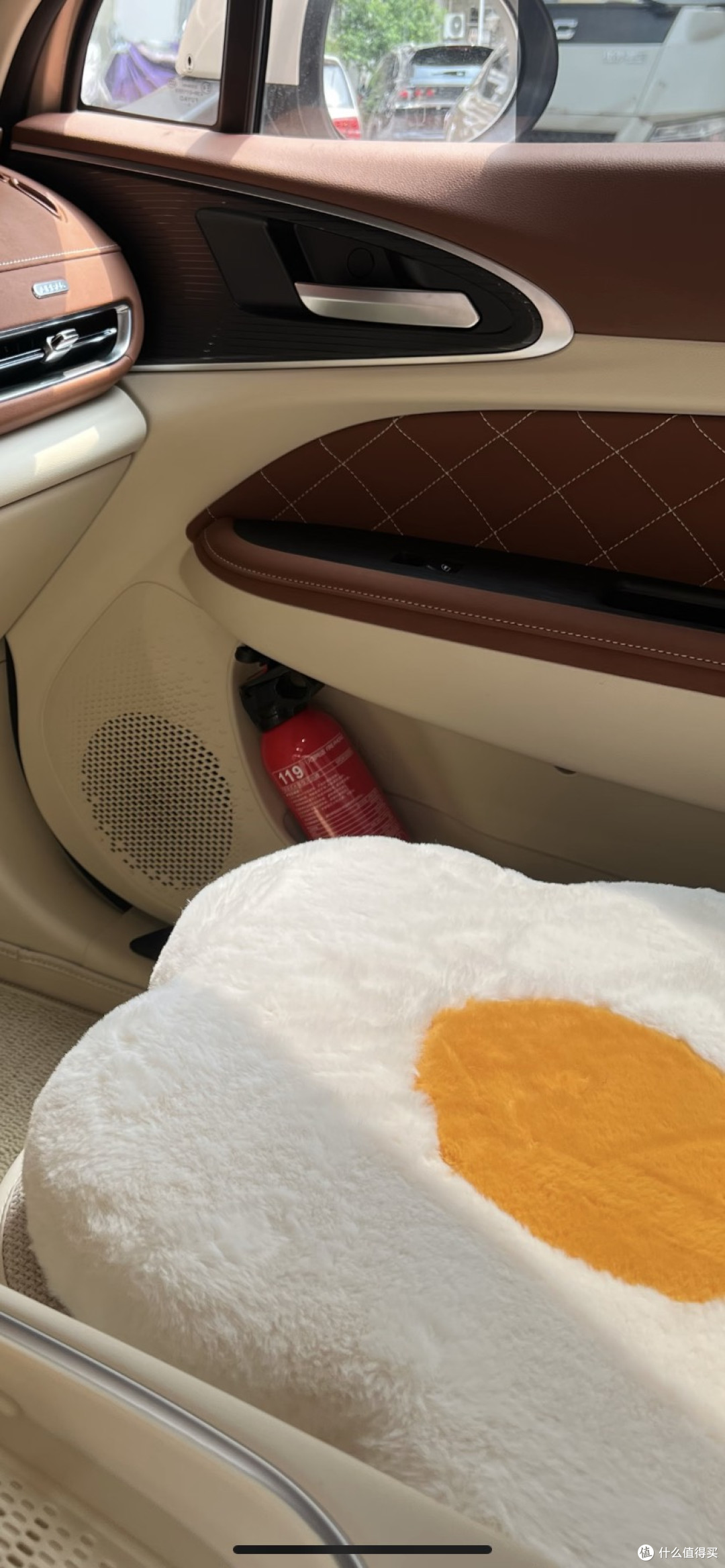 提升行车安全与舒适度的车载用品