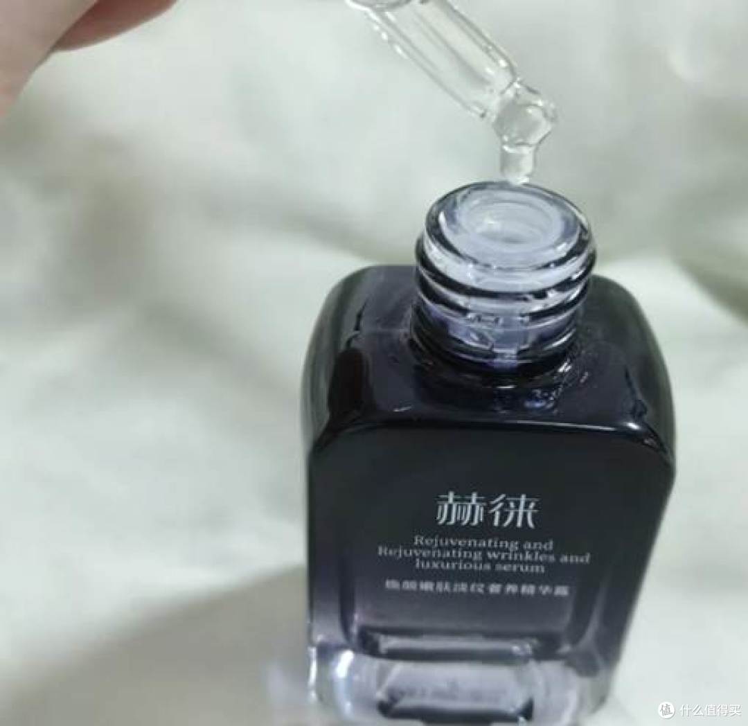淡纹抗皱精华液的危害有多大?远离“无效还伤肤”的3大陷阱