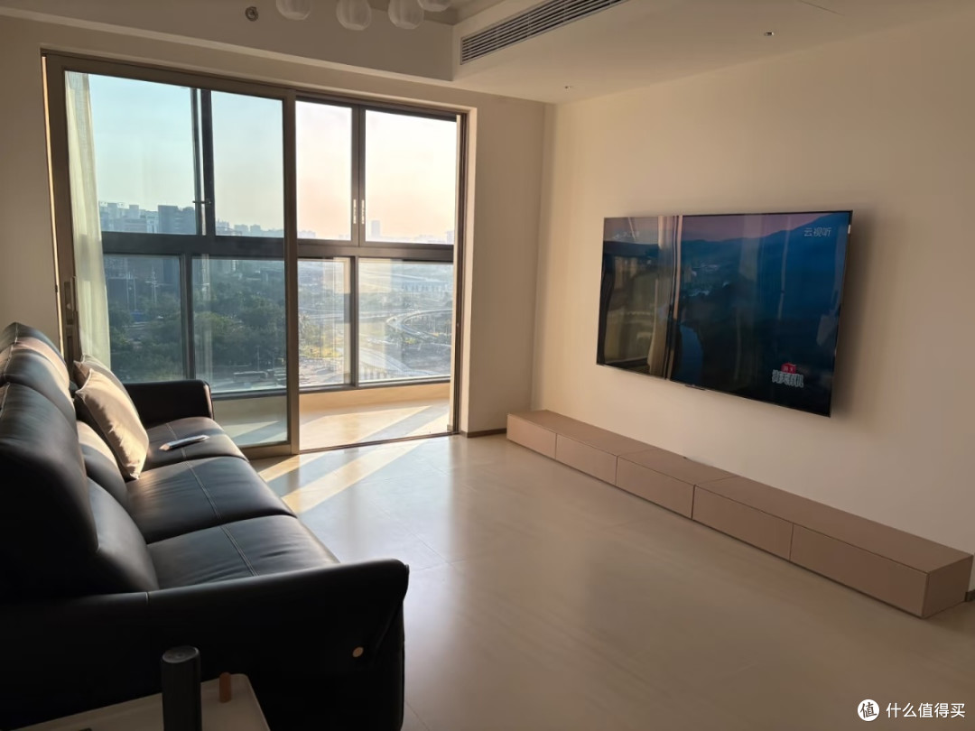客厅秒变私人影院!TCL P11K 75英寸