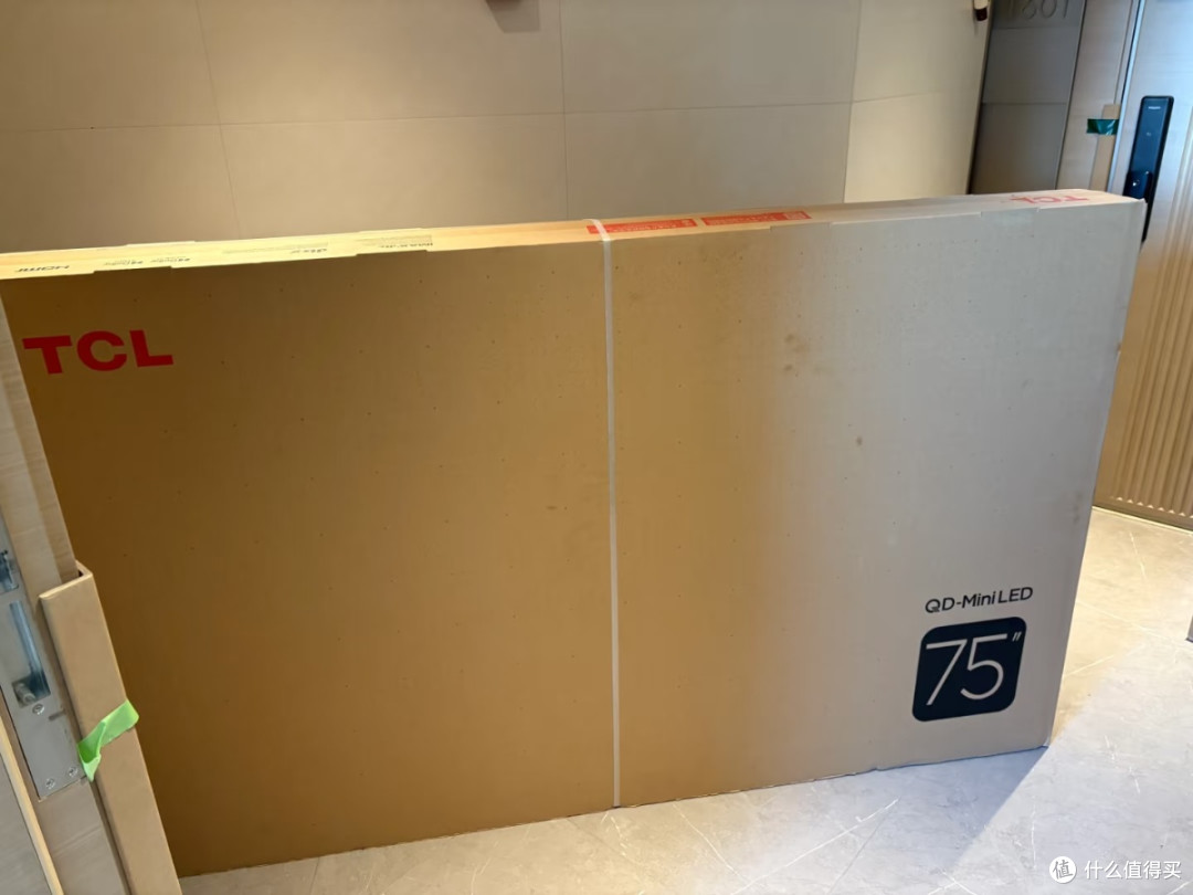 客厅秒变私人影院!TCL P11K 75英寸