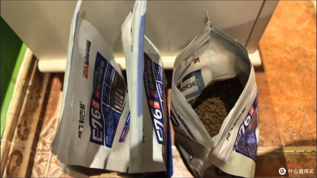 90%动物性原料，助力猫咪健康长肉