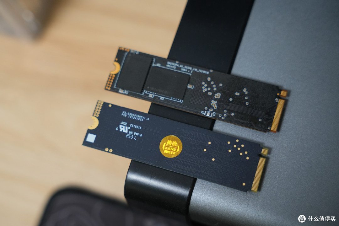 这是我用过速度最快的硬盘,纯国产打造,读取速度7.3GB/s