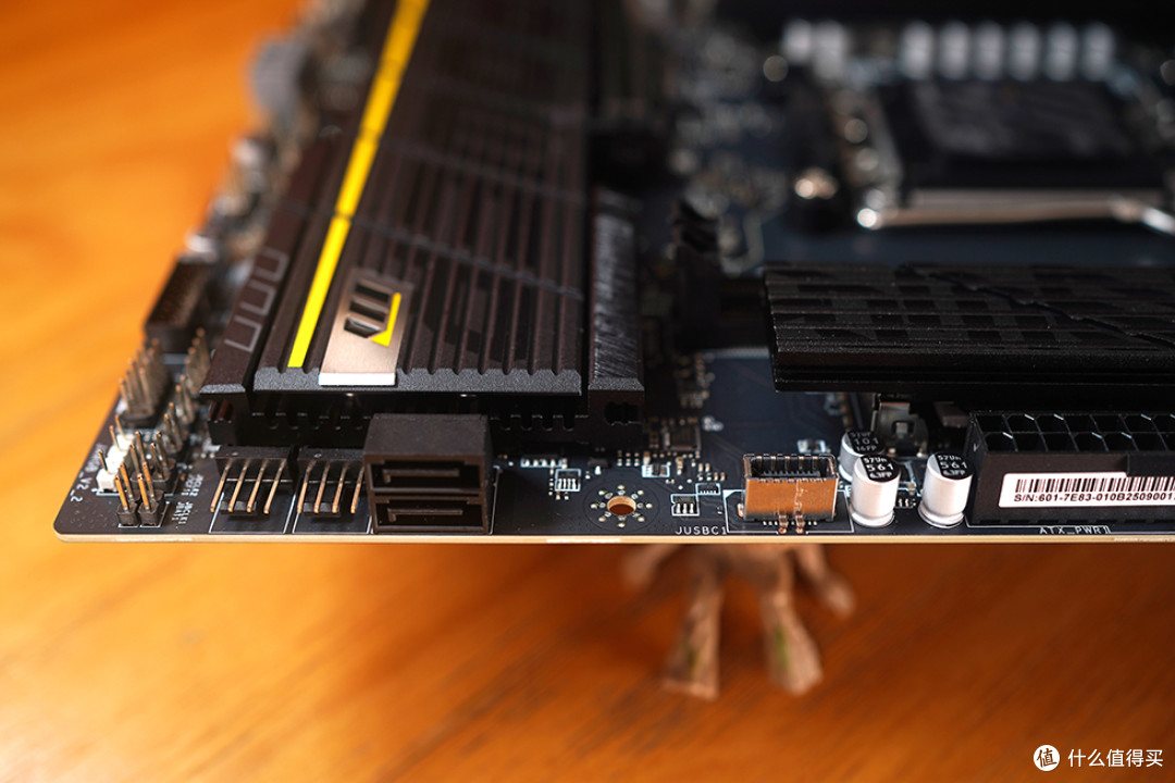 AMD 平台的新甜点!微星 B850MPOWER 开箱分享