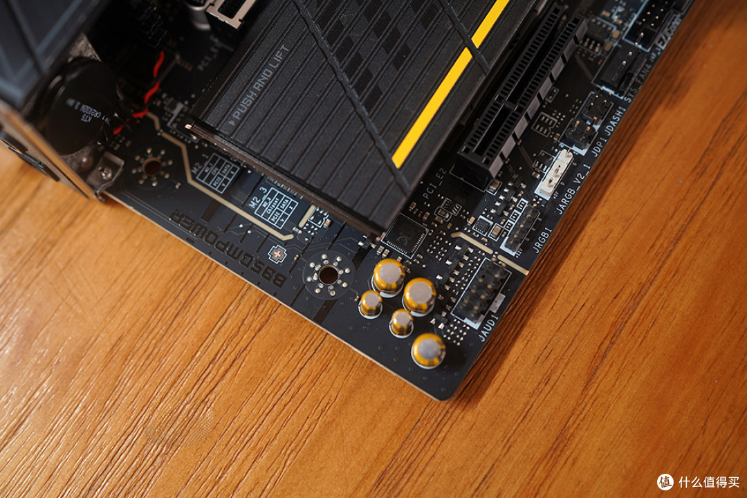 AMD 平台的新甜点!微星 B850MPOWER 开箱分享
