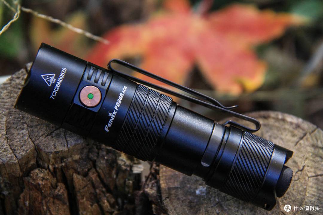 自定义ACE级的全新用光体验：FENIX PD26R ACE