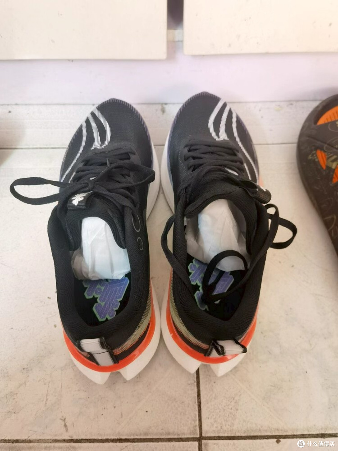 双十一凑单发现的高质感运动鞋