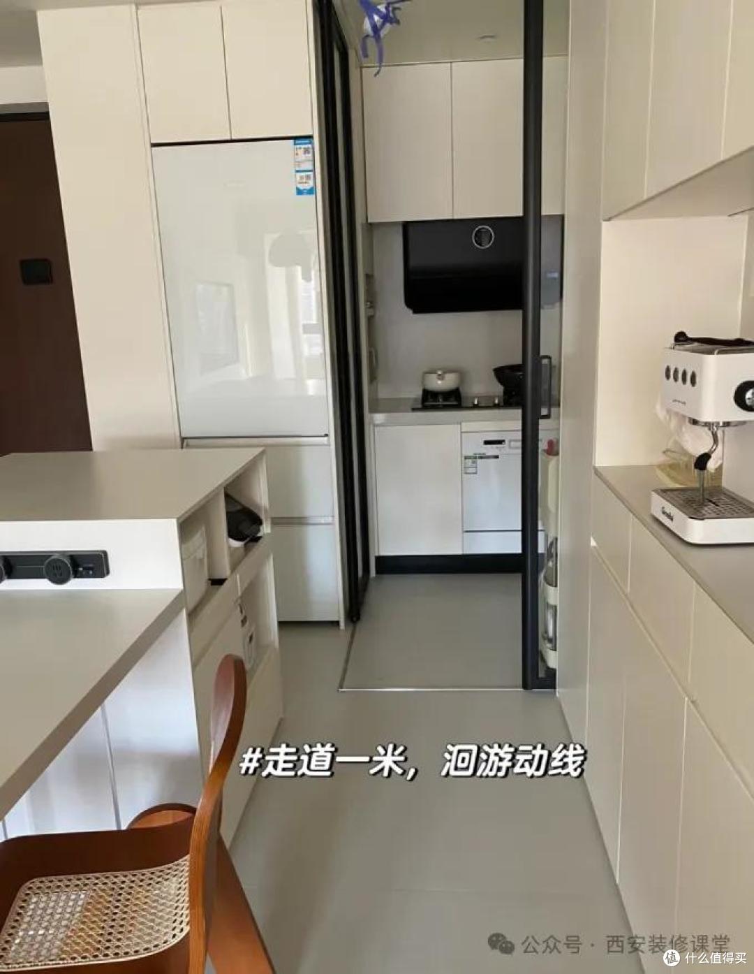 厨房太小别硬塞！这些电器放餐厅才明智，后悔没早知道！