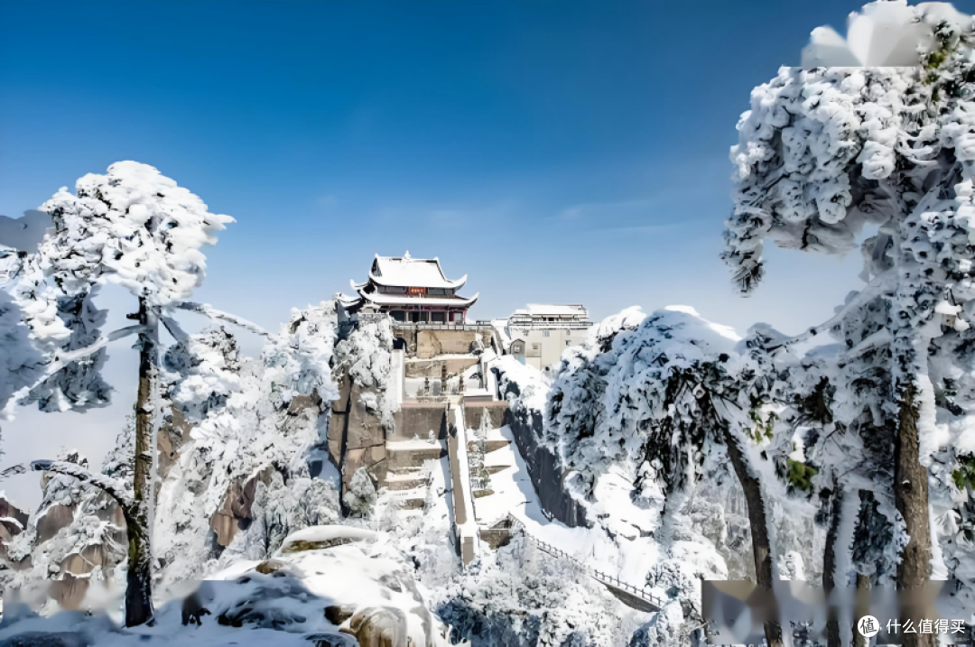 坐拥云上仙宫!追觅电视V3000用AI画质把老君山雪景“搬”进客厅