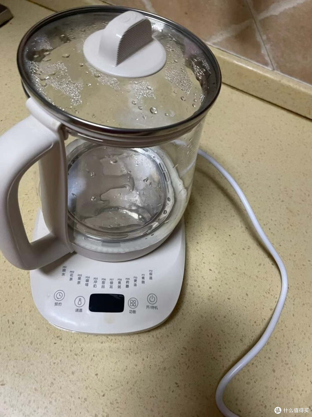 小熊养生壶:厨房的全能小管家