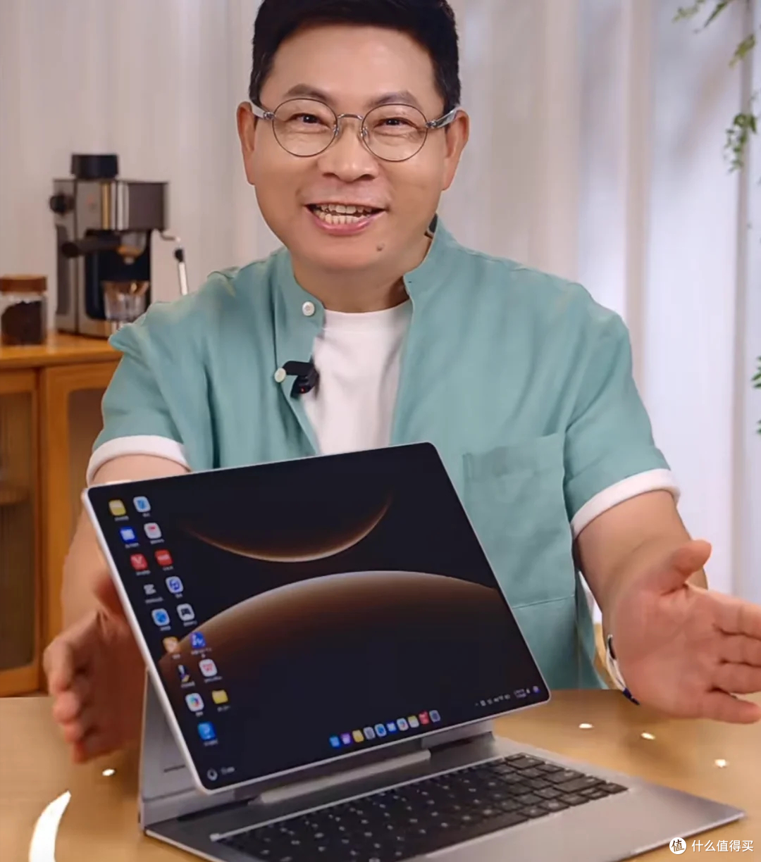 华为MatePad Edge震撼发布:14.2英寸巨屏+94%屏占比