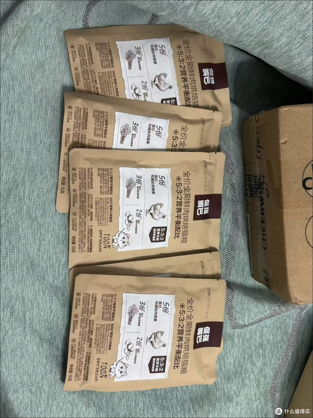 倔强嘴巴烘焙猫粮:高蛋白鲜鸡肉配方