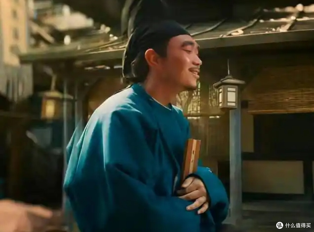 荔枝里的小人物之光——从《长安的荔枝》看坚韧的力量