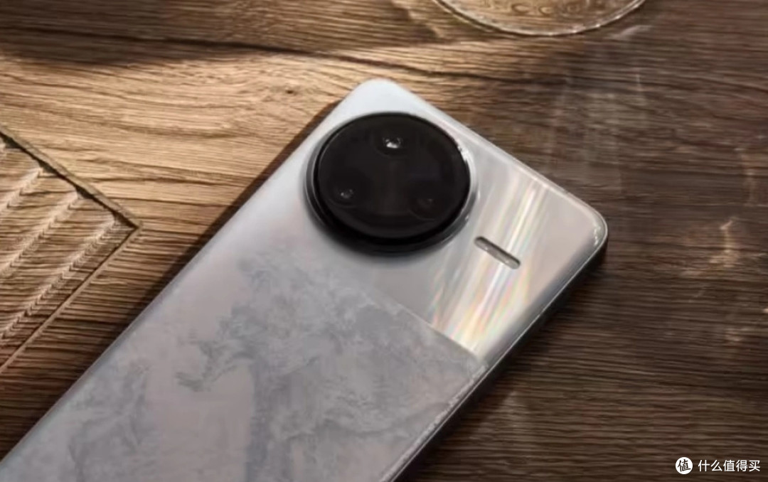 小米新一代“销量王”,从3199元降至2429元,16GB+512GB+6550mAh