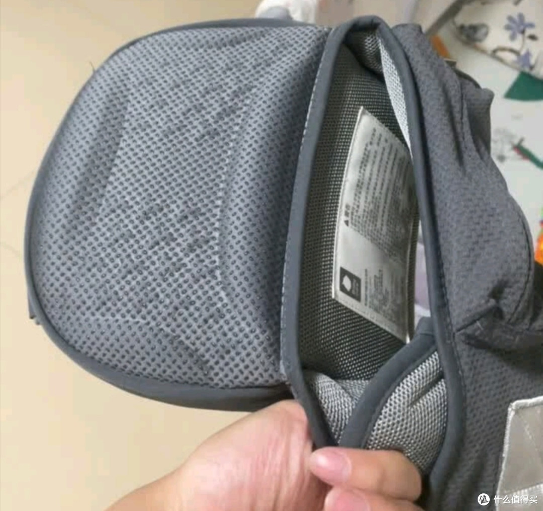 Babycare婴儿腰凳:贴心设计减负神器